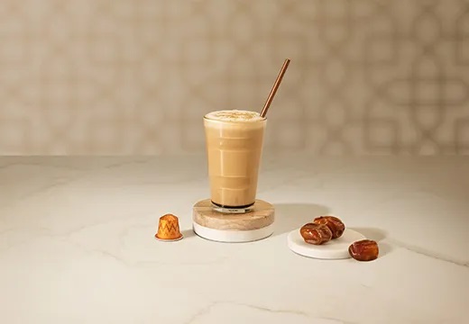 DATE AND CARDAMOM CREAMY LATTE