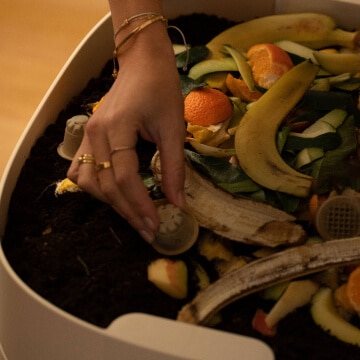 Nespresso Home Compostable koffiecapsule in de compost